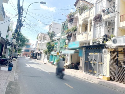 Cần người phụ bán đồ uống tại cửa hàng 1507