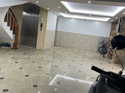 Cần người phụ bán đồ uống tại cửa hàng 1850