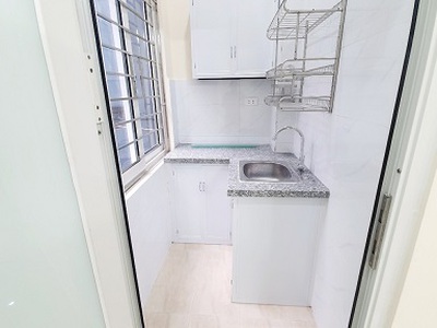 Cần người phụ bán đồ uống tại cửa hàng 1460
