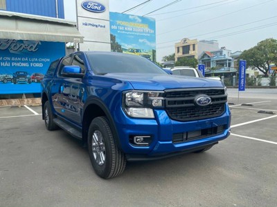 Cần người phụ bán đồ uống tại cửa hàng 611