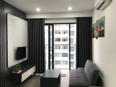 Cần người phụ bán đồ uống tại cửa hàng 1493