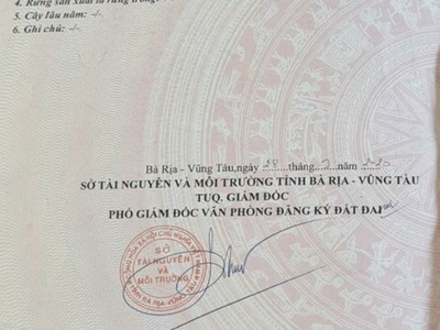 Cần người phụ bán đồ uống tại cửa hàng 1371