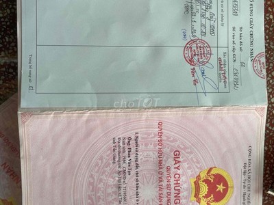 Cần người phụ bán đồ uống tại cửa hàng 952
