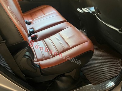 Cần người phụ bán đồ uống tại cửa hàng 693