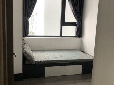 Cần người phụ bán đồ uống tại cửa hàng 1497