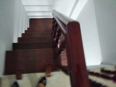 Cần người phụ bán đồ uống tại cửa hàng 1278