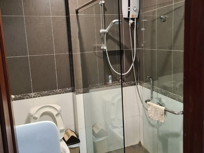 Cần người phụ bán đồ uống tại cửa hàng 1869
