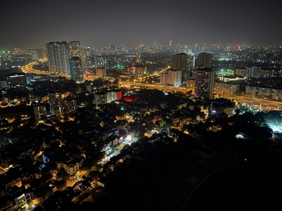 Cần người phụ bán đồ uống tại cửa hàng 2105