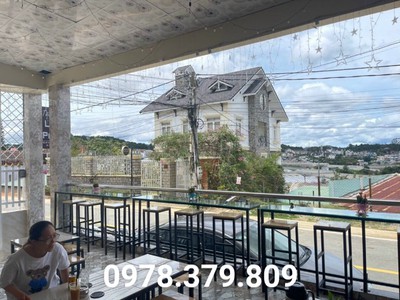 Cần người phụ bán đồ uống tại cửa hàng 1291