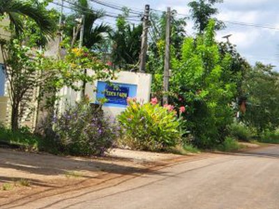 Cần người phụ bán đồ uống tại cửa hàng 927