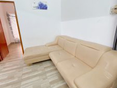 Cần người phụ bán đồ uống tại cửa hàng 1145