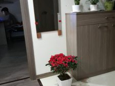 Cần người phụ bán đồ uống tại cửa hàng 1710