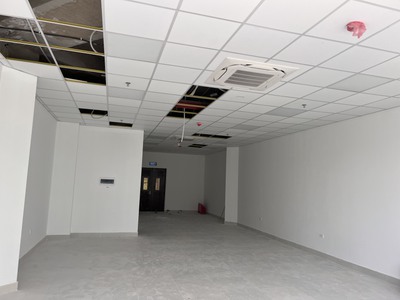 Cần người phụ bán đồ uống tại cửa hàng 2109