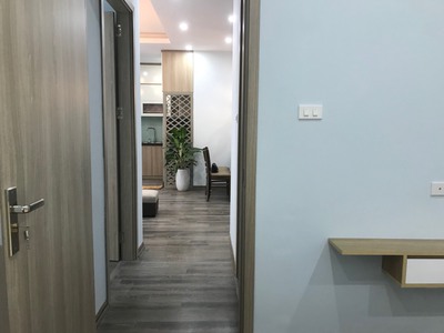 Cho thuê chung cư  cao cấp quận Thanh Xuân DT 70m2 2 phòng Ngủ đầy đủ nội thất nhận nhà ngay 1