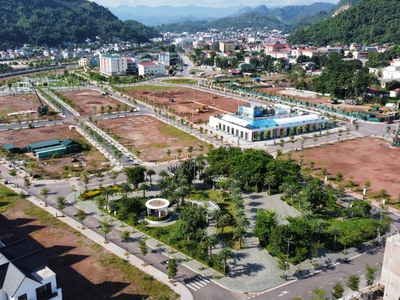 Cần bán NHÀ- ĐẤT khu đô thị Picenza Sơn la 2