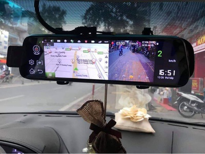 THANH LÝ camera hành trình xe otoandroid 8.1 sim 4g 1