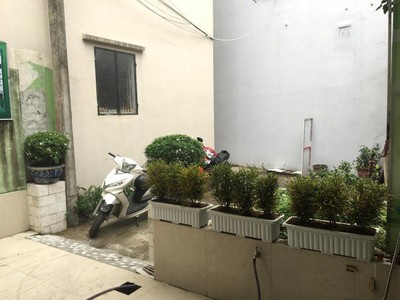 Cho thuê VP mặt đường Trưng Nữ Vương 120 m2, có thể ở được 3