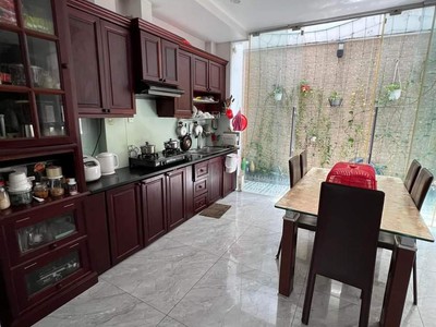 Biệt thự gần lũy ban bích-hòa bình, 8x15, 2 lầu đẹp. giá 13.7 tỷ tl 2