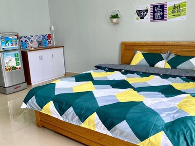 Nhượng phòng ban công full nội thất rộng 40m2 4