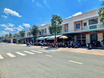 Nhà 1 trệt 1 lầu kèm dãy trọ đang cho thuê ngay cụm kcn bàu bàng b 2