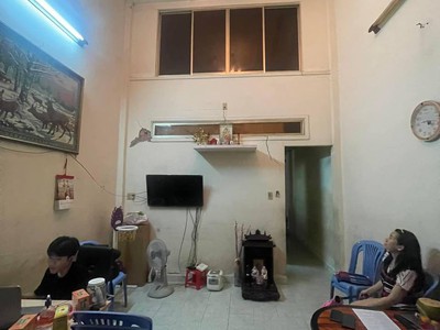 Bán đất tặng nhà nát c4, đường tân sơn nhì, hẻm nhựa 10m, 56m2 chỉ 8.5 tỷ 0