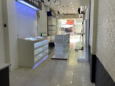 Chính chủ cần cho thuê cửa hàng mặt phố  số 94  vạn phúc, quận hà đông hà nôi 2