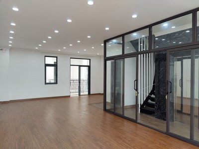 Cho thuê sàn văn phòng Vinhomes Marina, 70m2, giá chỉ 8tr 5