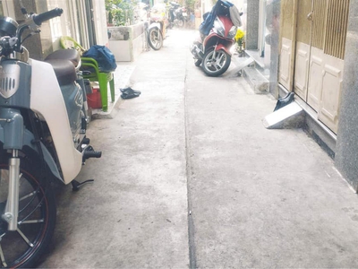 Siêu phẩm giá rẻ Văn Thân Q6. sổ hồng riêng. Bank định giá 1ty3 , bán 1.270ty 5