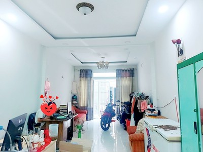 Bán Nhà Riêng HXH Nguyễn Trọng Tuyển, Tân Bình, 70m2, 3 Tầng, Giá Tốt 0