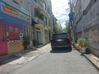 Bán Nhà Riêng HXH Nguyễn Trọng Tuyển, Tân Bình, 70m2, 3 Tầng, Giá Tốt 6