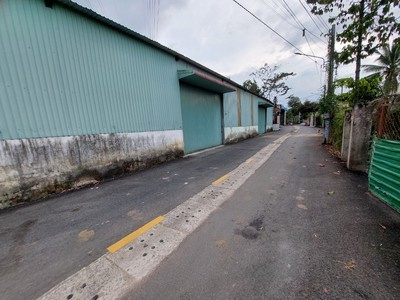 Cho thuê nhà xưởng giá rẻ. 2
