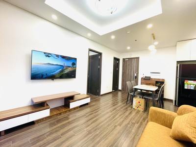Cho thuê căn hộ 2 ngủ full đồ 0