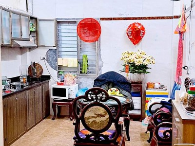 Cần bán gấp nhà mặt phố chiến thắng văn quán phân lô ô tô vao nhà dt:56m2  giá 8,4 tỷ 2