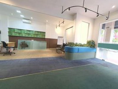 Cho thuê toàn bộ mặt bằng tầng trệt số 94 Nguyễn Thị Thập, P Tân Hưng, Quận 7. 0