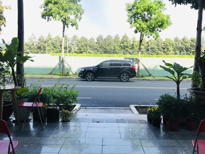 Văn phòng dành cho công ty nhỏ cần vị trí tốt, giá tốt khu đô thị sala quận 2 2