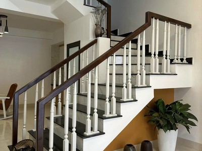 Bán nhà 3.5 tầng ngõ phố Ngọc Tuyền, ph Ngọc Châu, TP HD, 42m2, mt 4.2m, 3 ngủ, 2.08 tỷ 0