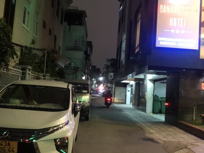 Cần bán căn nhà kiệt quang trung , ngay trung tâm hành chính 0