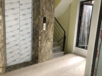 Cho thuê nhà Mặt Phố Mai Hắc Đế 55m2 x 3 tầng, mặt tiền 4m, nhà mới xây có thang máy 2