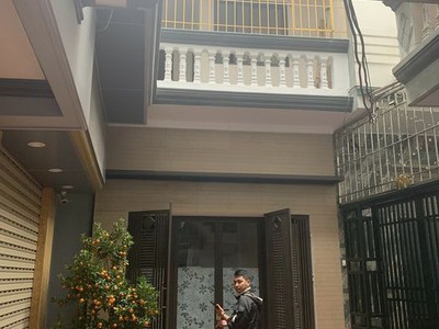 Bán nhà trung tâm phố Lạch Tray 0
