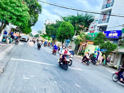 Bán nhà biệt thự dương đức hiền - lê trọng tấn, 10x13m, 3 tầng, giá 14.8 tỷ 0