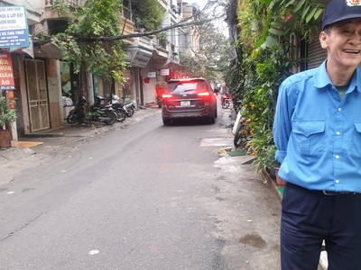 Cho thuê cửa hàng tập thể tầng 1 Lương Đình Của làm hiệu thuốc. Tiệm tóc, nail, làm đẹp. Cafe, VP 4