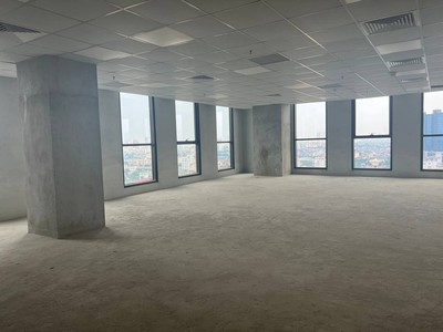 Cho thuê văn phòng, mặt bằng làm ngân hàng, showroom cao cấp tòa coninco, tôn thất tùng, đống đa 3