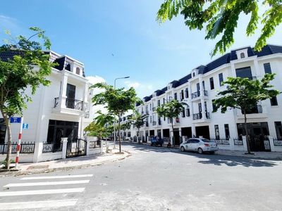 Cơ hội trao tay nhanh tay mua ngay nhà phố Phước Điền 1 trệt 1 lầu pho 0