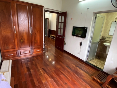 Cho thuê căn góc 3 ngủ full nội thất cao cấp tại KĐT Pháp Vân 2