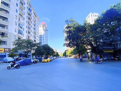 Bán lô đất mặt phố khúc thừa dụ, cầu giấy. dt 340m2, giá 220 tỷ 0