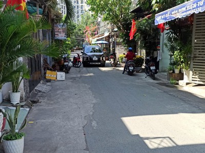 Bán nhà quang trung gò vấp biệt thự 4 tầng 51m2 ngay mercedes 7 tỷ 5 3