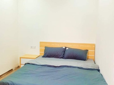 Chủ nhà cho thuê căn hộ gần công viên nước Hồ Tây, 2 ngủ khép kín, đầy đủ đồ chỉ xách vali tới ở 1