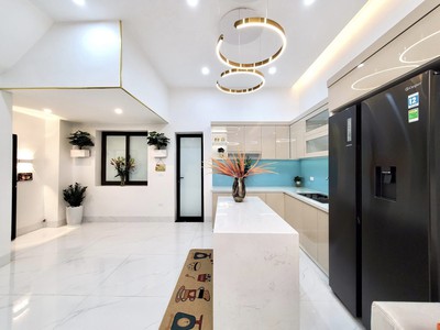 Chủ cần bán gấp nhà mặt phố ngô gia tự 2 mặt thoáng, chủ tặng lại toàn bộ nội thất giá chào 7 tỷ 6 1