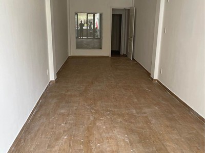 Cho thuê mặt bằng tầng 1 ngay trung tâm quận 1 0