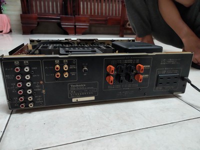 Thanh lý amply technics v9 2
